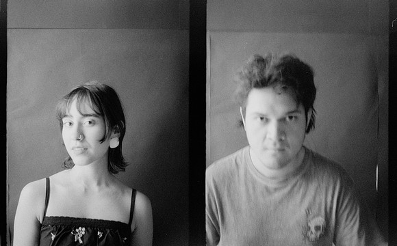 07 Natalia Mendoza - Kentmere Pan 400 por Arca Film Lab (Junio 2025) - Rollo 1123