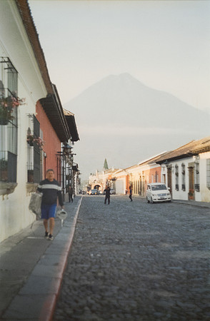 04 Ollie Eales - Kodak Gold 200 por Arca Film Lab (Junio 2025) - Rollo 1112