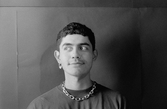 26 Mariana Cabrera - Kentmere Pan 400 por Arca Film Lab (Junio 2025) - Rollo 1130