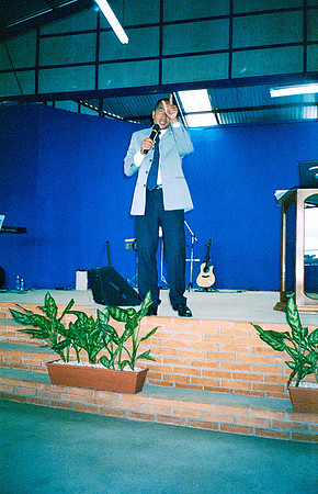18 Caleb Rodríguez - Kodak Ultra 400 por Arca Film Lab (Enero 2025) - Rollo 0579