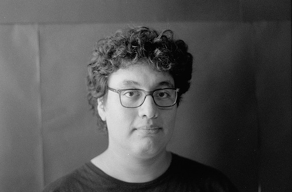 31 Mariana Cabrera - Kentmere Pan 400 por Arca Film Lab (Junio 2025) - Rollo 1130