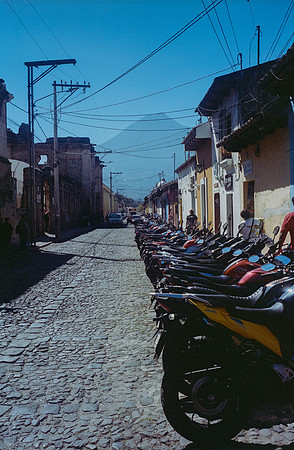34 Rodolfo Madrigal - Kodak Portra 400 por Arca Film Lab (Junio 2025) - Rollo 1148