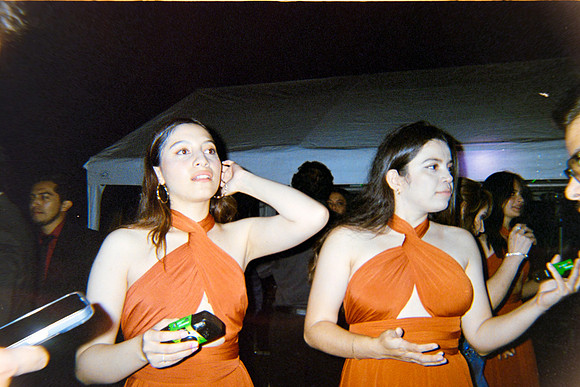 07 Rodrigo Flores - Fujifilm 400 por Arca Film Lab (Junio 2024) - Rollo 0100