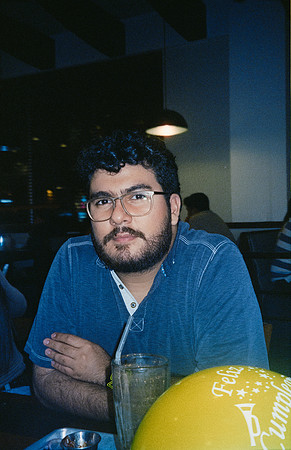 12 Mauricio Salguero - Cinestill 800T por Arca Film Lab (Febrero 2025) - Rollo 0691
