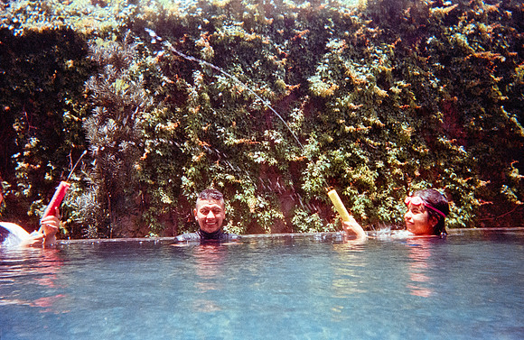 23 Elida Arreaga - Fujifilm 800 - Arca Film Lab (Septiembre 2024) - Rollo 0363