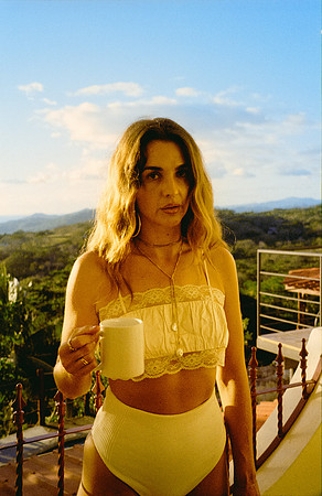 02 Tatjana Mair - Kodak ProImage 100 por Arca Film Lab (Abril 2025) - Rollo 0904