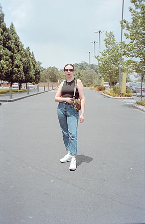 16 Ralph Sosa - Kodak Portra 160 por Arca Film Lab (Octubre 2024) - Rollo 0419