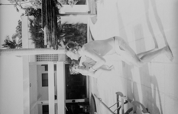 26 Mónica Minondo - Kodak TMAX 400 por Arca Film Lab (Febrero 2025) - Rollo 0742
