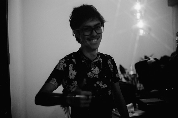33 Rodrigo Bracamonte - Fujifilm Acros 100 por Arca Film Lab (Marzo 2025) - Rollo 0789