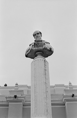 09 Lalo Quintero - Ilford XP2 400 por Arca Film Lab (Junio 2025) - Rollo 1161