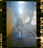 15 Shirley Brakiti - Kodak Gold 200 por Arca Film Lab (Julio 2024) - Rollo 0185