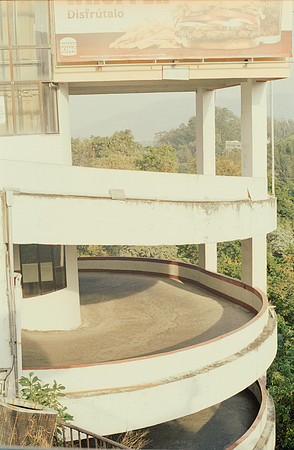 20 Andrés Fuentes - Kodak Gold 200 por Arca Film Lab (Abril 2025) - Rollo 0924