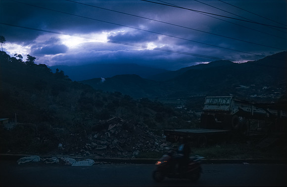 01 Ronald Ottoniel - Fujifilm Provia 100F por Arca Film Lab (Diciembre 2024) - Rollo 0532