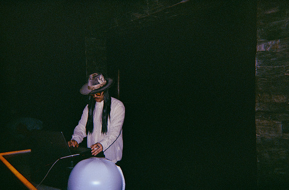 12 Gustavo Dávila - Fujifilm 400 por Arca Film Lab (Marzo 2025) - Rollo 0801