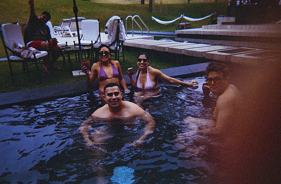 01 Gustavo Dávila - Fujifilm 400 por Arca Film Lab (Marzo 2025) - Rollo 0803