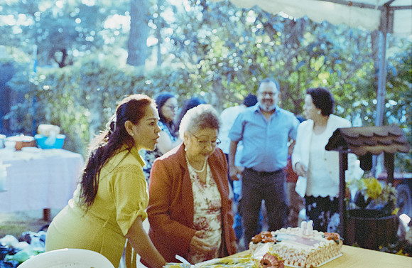 30 Milton Recinos - Kodak Portra 400 por Arca Film Lab (Junio 2025) - Rollo 1105