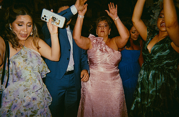 24 María José Matute - Fujifilm 400 por Arca Film Lab (Mayo 2025) - Rollo 1028