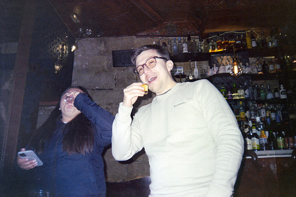 02 Oscar del Cid - Kodak Gold 200 por Arca Film Lab (Mayo 2024) - Rollo 0080