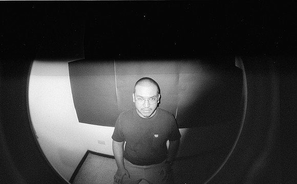 21 Natalia Mendoza - Kentmere Pan 400 por Arca Film Lab (Junio 2025) - Rollo 1129