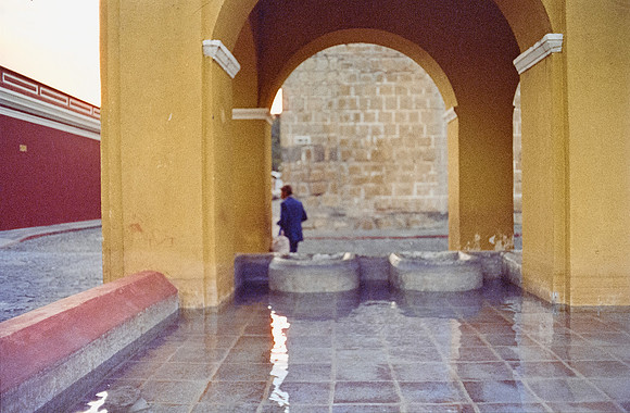 10 Fritz Pinnow - Cinestill 800T por Arca Film Lab (Diciembre 2024) - Rollo 0547