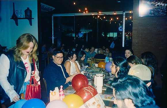 03 Mauricio Salguero - Cinestill 800T por Arca Film Lab (Febrero 2025) - Rollo 0691