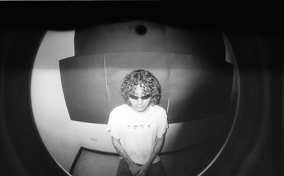 18 Natalia Mendoza - Kentmere Pan 400 por Arca Film Lab (Junio 2025) - Rollo 1129
