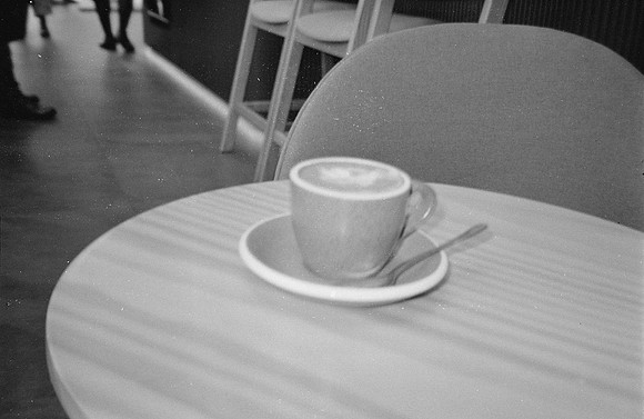 01 Carmen Tórres - Ilford HP5+ 400 por Arca Film Lab (Septiembre 2024) - Rollo 0334