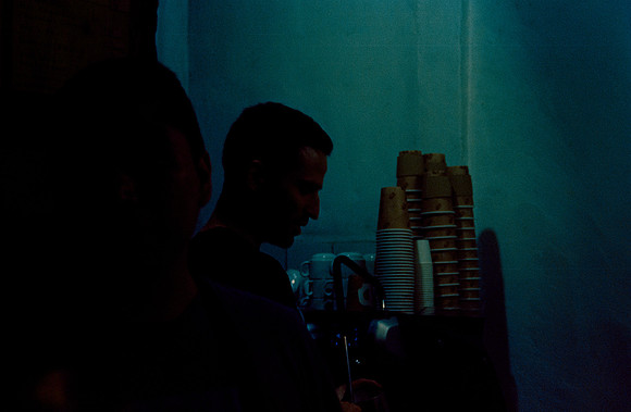 32 Jorge Mena - Cinestill 800T por Arca Film Lab (Mayo 2025) - Rollo 1040