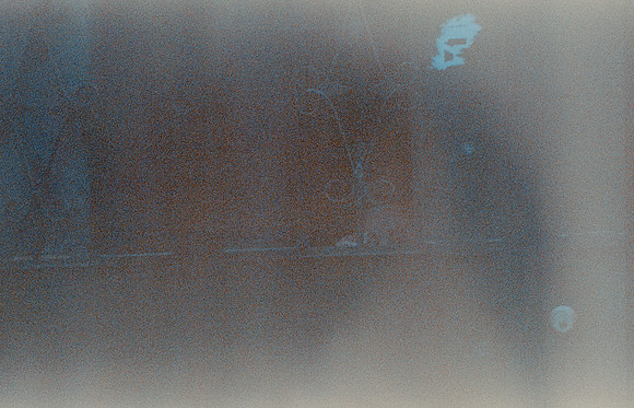 17 Lucía Paíz - Kodak Gold 1600 por Arca Film Lab (Mayo 2025) - Rollo 1047