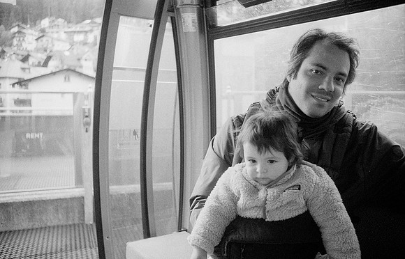 04 Mónica Minondo - Ilford HP5+ 400 por Arca Film Lab (Febrero 2025) - Rollo 0762