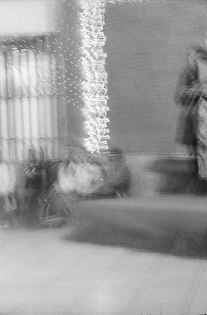 22 Daniela Flores - Ilford HP5+ 400 por Arca Film Lab (Noviembre 2024) - Rollo 0506