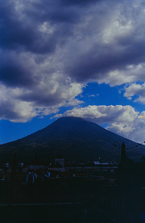 01 Sensia Studio - Fujifilm 400 por Arca Film Lab (Mayo 2025) - Rollo 0998