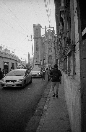 05 Desirée Argueta - Kentmere Pan 400 por Arca Film Lab (Enero 2025) - Rollo 0572