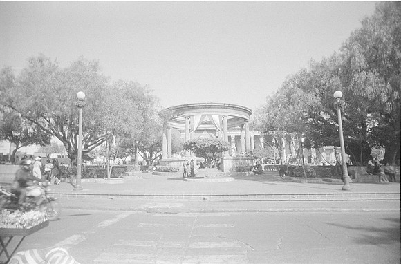 28 Rafael Ortíz - Ilford HP5+ 400 por Arca Film Lab (Octubre 2024) - Rollo 0400