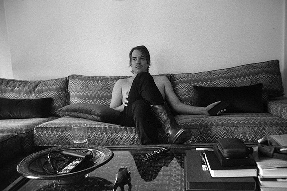 04 Mónica Minondo - Ilford HP5 Plus 400 por Arca Film Lab (Abril 2024)