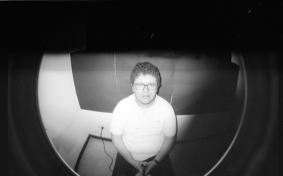 04 Natalia Mendoza - Kentmere Pan 400 por Arca Film Lab (Junio 2025) - Rollo 1129