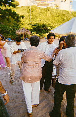 19 Pablo Godoy - Fujifilm 400 - Mel & Roger por Arca Film Lab (Febrero 2025) - Rollo 0874