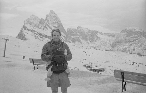 08 Mónica Minondo - Ilford HP5+ 400 por Arca Film Lab (Febrero 2025) - Rollo 0762