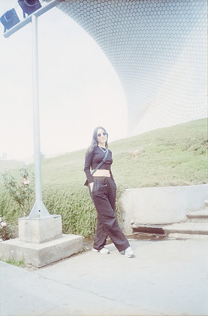 17 Sara Ortega - Kodak ColorPlus 200 por Arca Film Lab (Enero 2025) - Rollo 0561