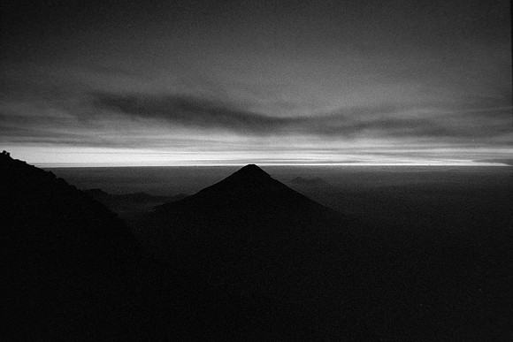 22 Eduardo Rottman - Kodak TMax 3200 por Arca Film Lab (Mayo 2024) - Rollo 0057