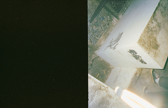 05 Edwin Chang - Cinestill 800T por Arca Film Lab (Diciembre 2024) - Rollo 0516