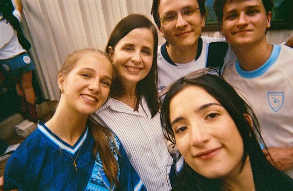 11 María Andrea Luna - Fujifilm 400 por Arca Film Lab (Abril 2025) - Rollo 0984