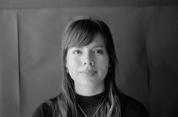 07 Mariana Cabrera - Kentmere Pan 400 por Arca Film Lab (Junio 2025) - Rollo 1130