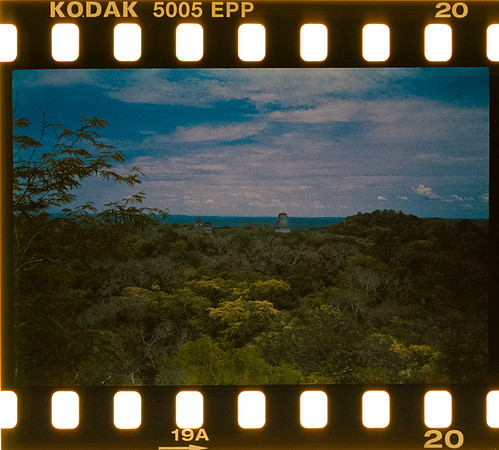 00022 Pablo Marroquín - Kodak Ektachrome 100 - Arca Film Lab (Noviembre 2024) - Rollo 0455