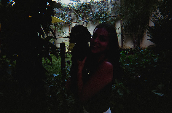 28 María Andrea Santa Cruz - Cinestill 400D por Arca Film Lab (Noviembre 2024) - Rollo 0466