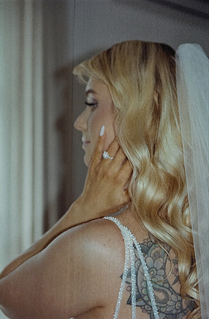 06 Eva Zelenková- Kodacolor 200 por Arca Film Lab (Febrero 2025) - Rollo 0744