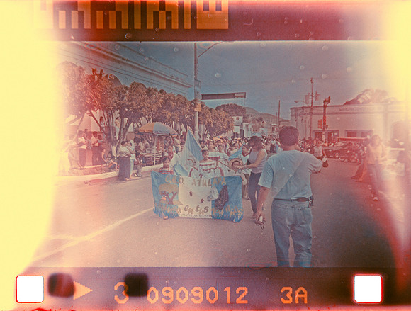 03 Todd Morales - Kodak Advantix 400 por Arca Film Lab (Agosto 2024) - Rollo 0252