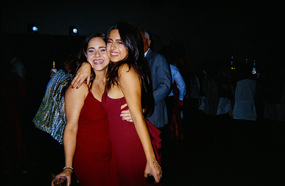 10 Valeria Sierra - Fujifilm 400 por Arca Film Lab (Enero 2025) - Rollo 0654