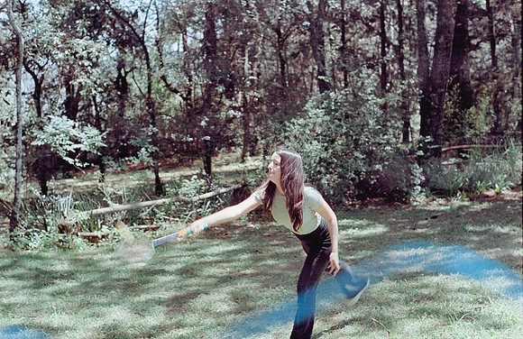 17 Marisa Toriello - Kodak Portra 400 por Arca Film Lab (Julio 2024) - Rollo 0177