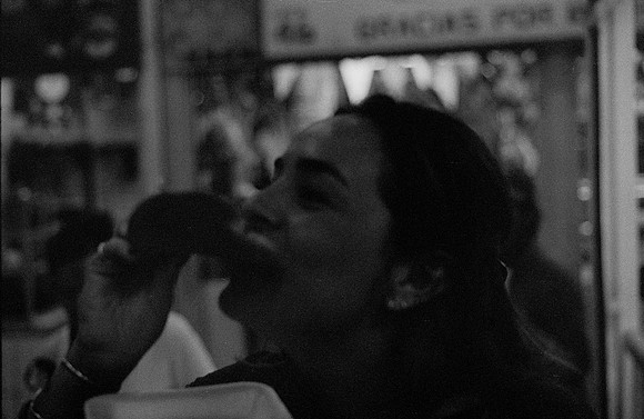 29 Alexander Daum - Ilford HP5+ 400 por Arca Film Lab (Noviembre 2024) - Rollo 0511